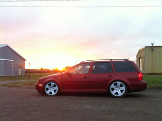 Illustration for article titled Apparently people have been putting Jeep wheels onto VWs